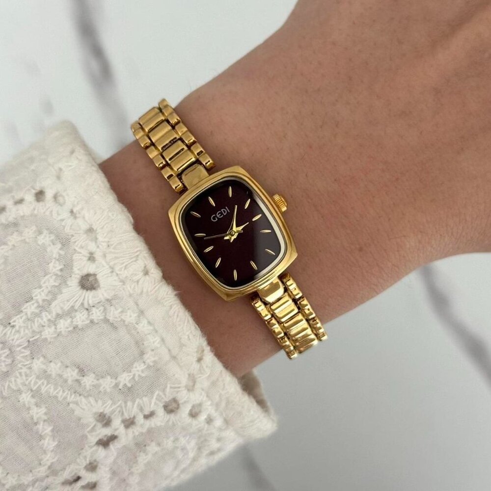 SKU0077 Gold Red‎ dial Women Fashion Square Watch Stainless steel + gift bag